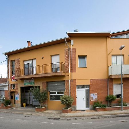 Amolls Restaurant I Habitacions Hotel Olot Exterior photo